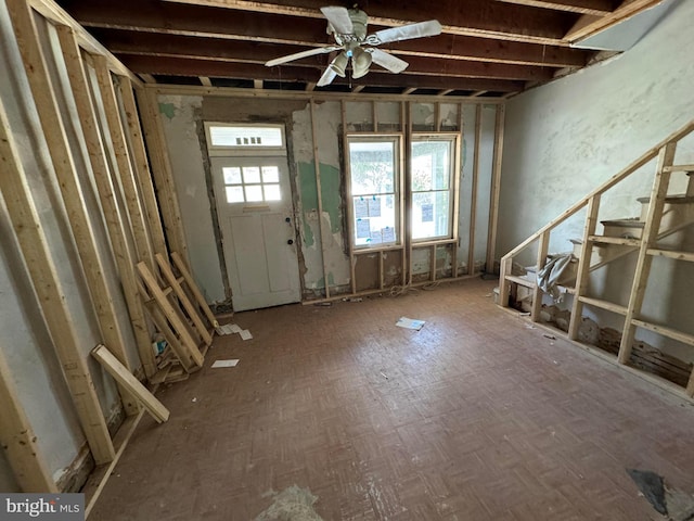 miscellaneous room with ceiling fan