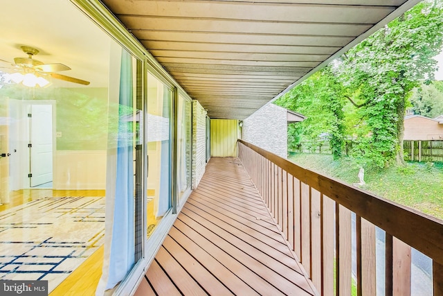 balcony with ceiling fan