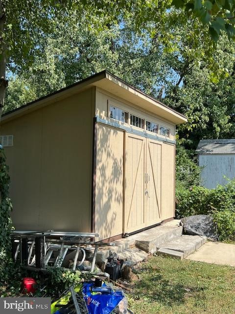 view of outbuilding