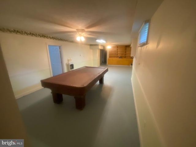 playroom with ceiling fan, billiards, and concrete flooring