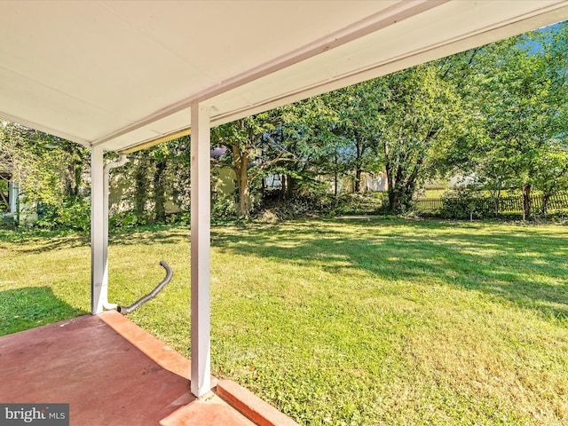 view of yard featuring a patio