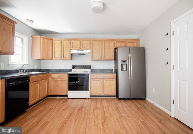 kitchen featuring sink, stainless steel fridge with ice dispenser, dishwasher, light wood-type flooring, and white range with electric stovetop