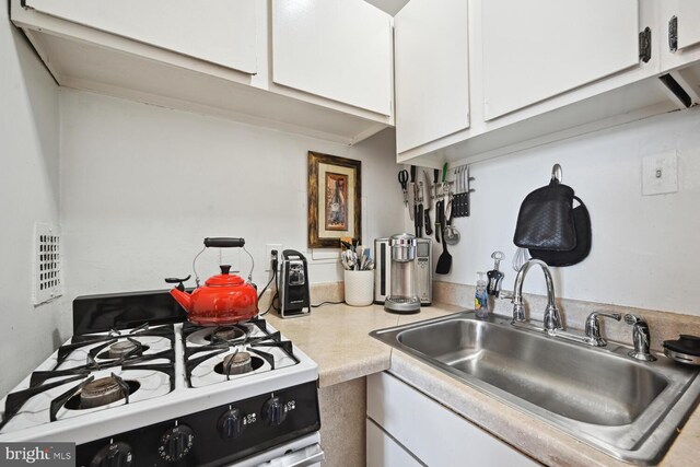 view of tiled dining space