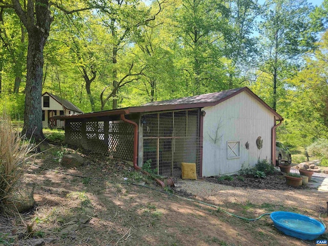 view of outdoor structure