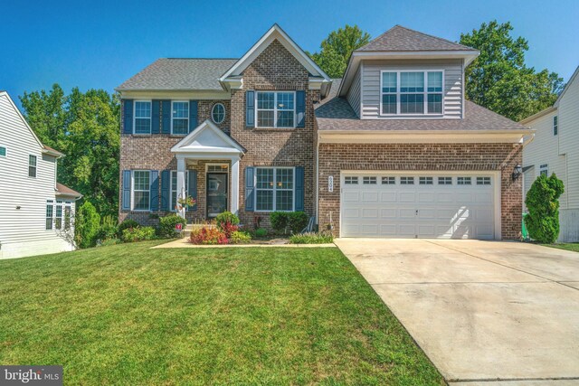 view of front of property with a front lawn