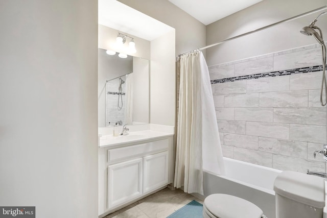 full bathroom featuring vanity, toilet, and shower / bath combo