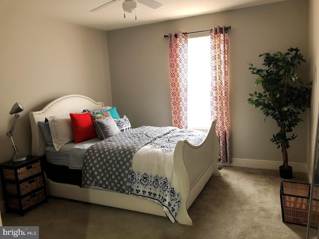 bedroom featuring carpet and ceiling fan