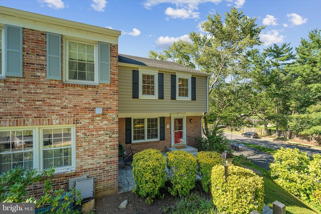 view of front of home