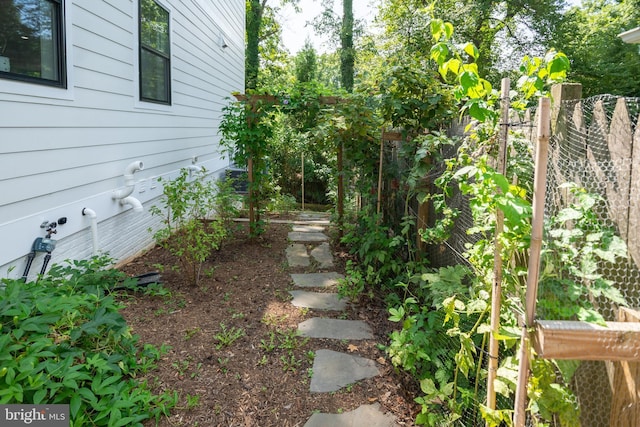 view of yard featuring fence