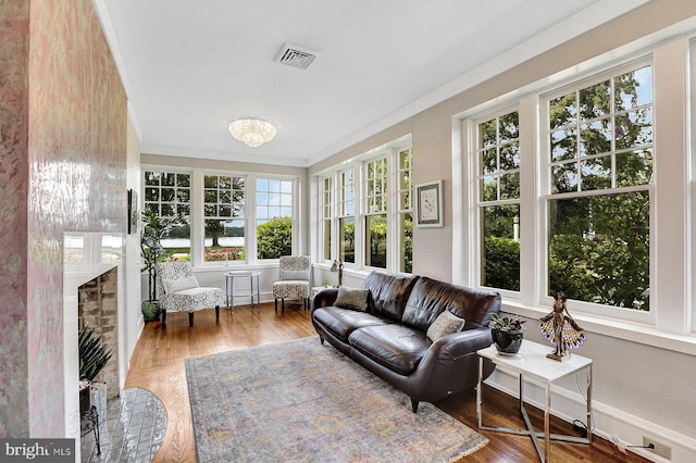 view of sunroom / solarium