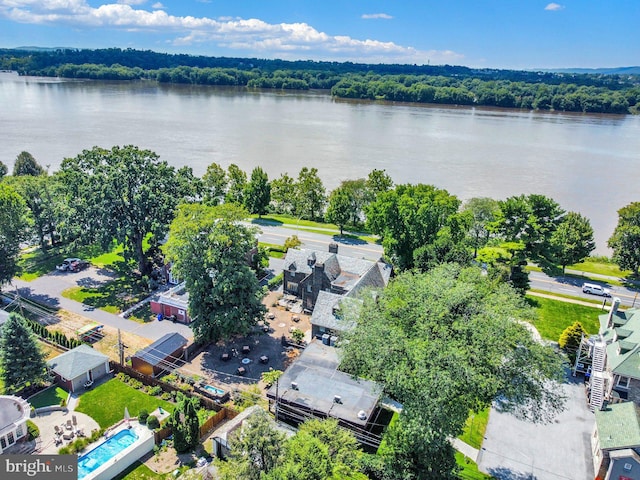 bird's eye view featuring a water view