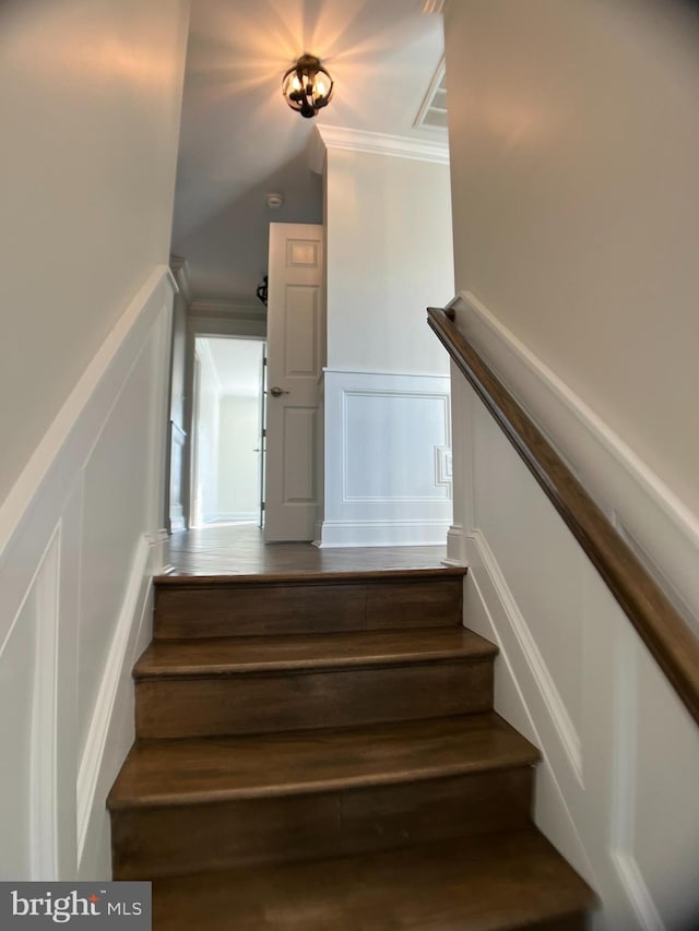 stairs with ornamental molding