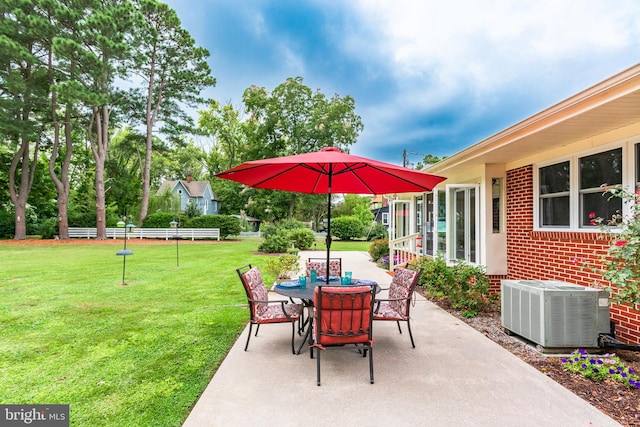 view of patio / terrace featuring cooling unit