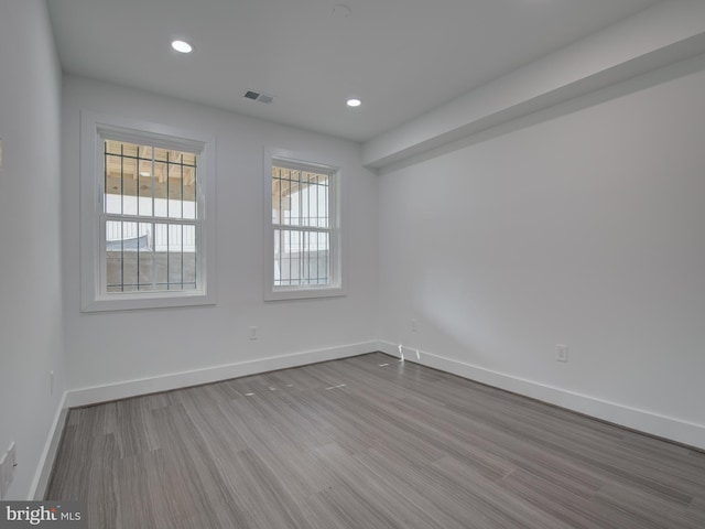 empty room featuring light hardwood / wood-style floors