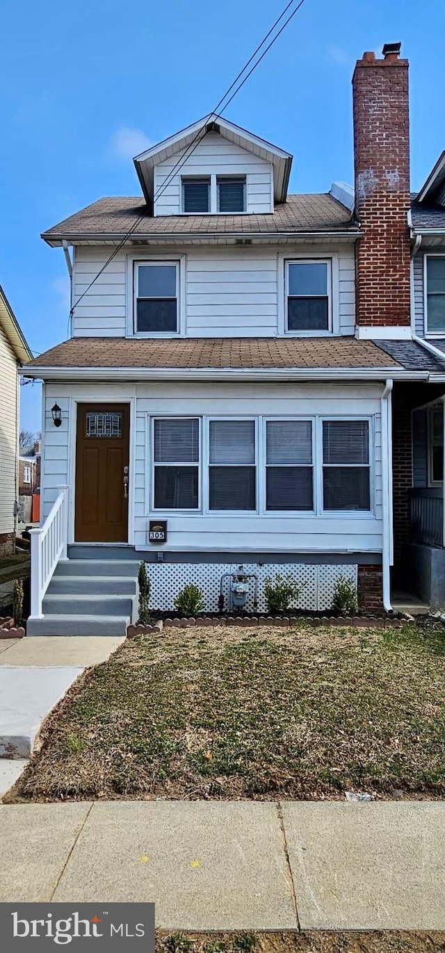 view of front of property with entry steps