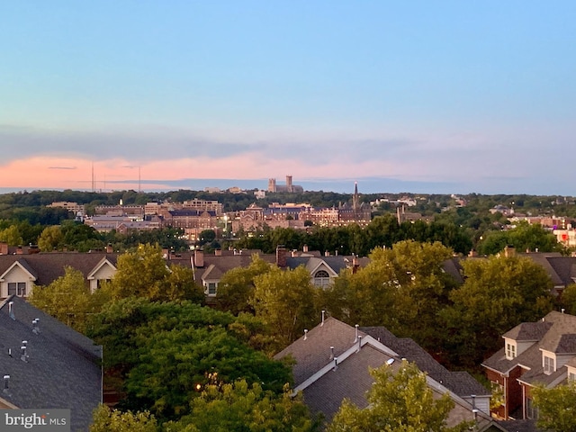 view of aerial view at dusk