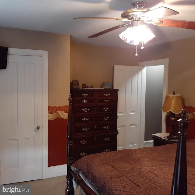 bedroom with carpet and ceiling fan