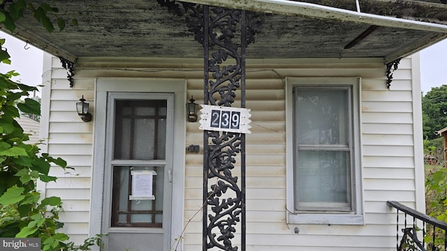 view of doorway to property