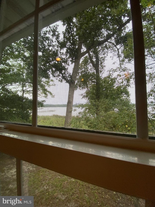 room details featuring a water view