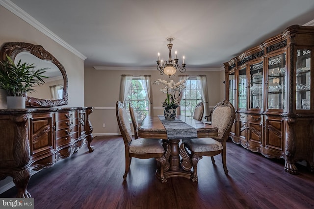 dining space featuring an inviting chandelier, ornamental molding, and dark hardwood / wood-style flooring