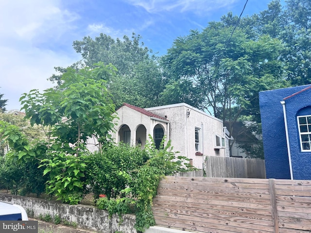 view of mediterranean / spanish-style home