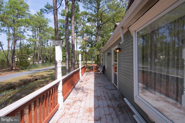 817 Seabreeze Rd, Cambridge, MD 21613 - view of wooden deck