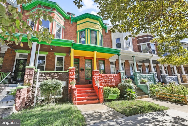 view of front of house with a porch