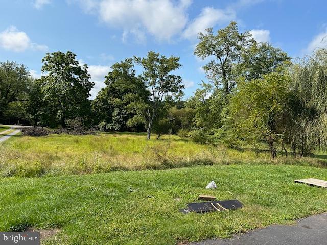 14352 Charmian Rd, Waynesboro, PA 17268 - view of community