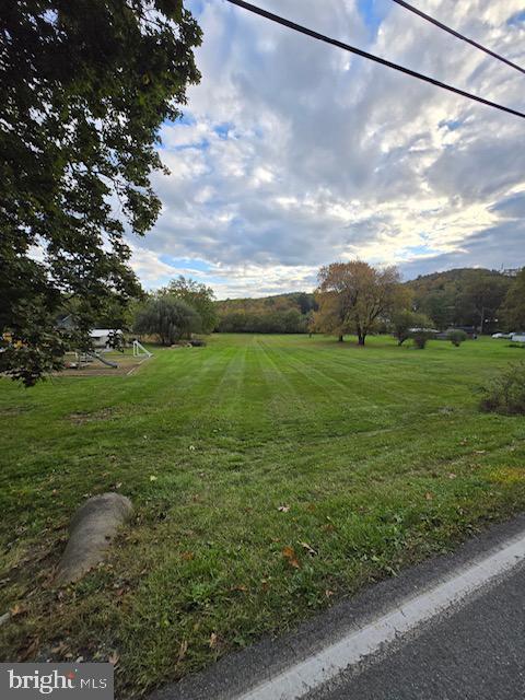 14352 Charmian Rd, Waynesboro, PA 17268 - view of yard with a rural view
