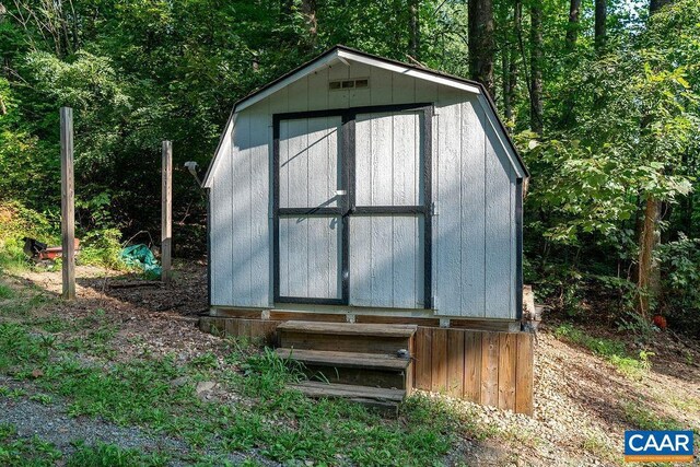 view of outdoor structure