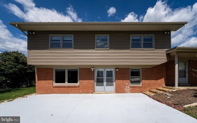 view of rear view of house