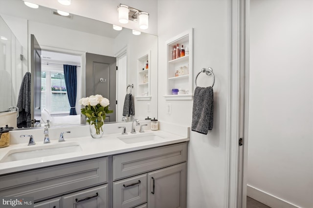 bathroom with vanity