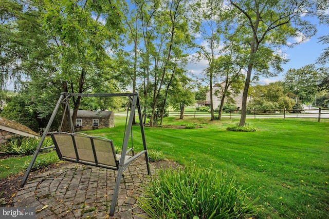 view of yard featuring a patio