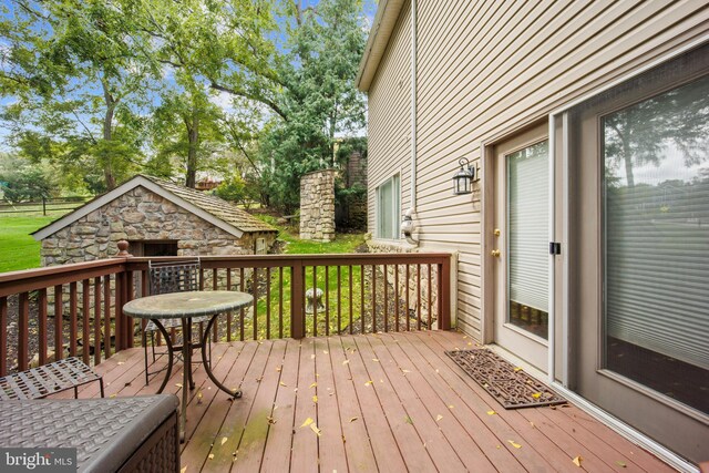 view of wooden deck