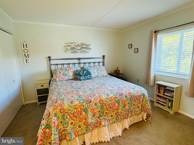 bedroom featuring ornamental molding, carpet flooring, and baseboards