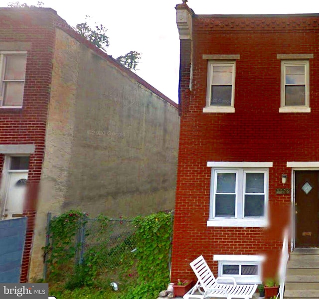 Listing photo 2 for 3024 W Gordon St, Philadelphia PA 19132