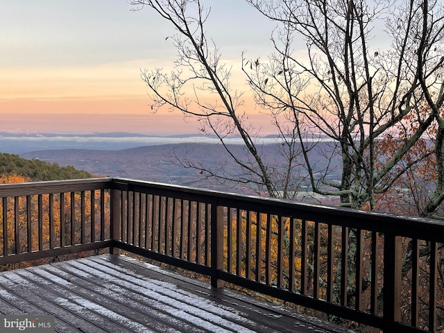 view of deck at dusk