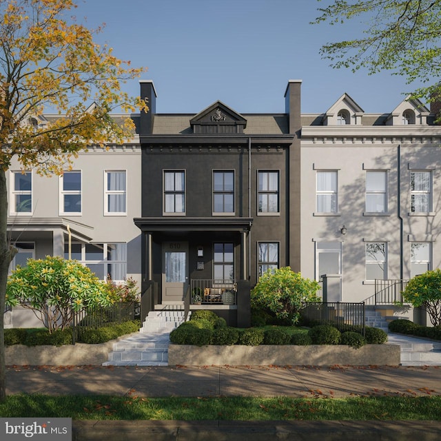 view of front facade featuring covered porch