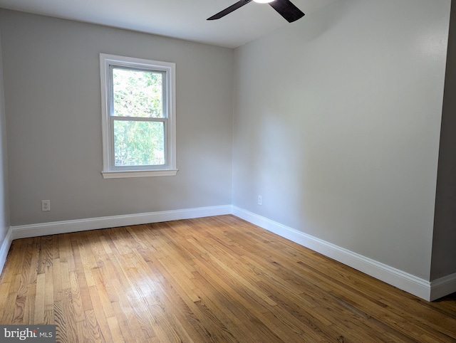 unfurnished room featuring ceiling fan and light hardwood / wood-style floors