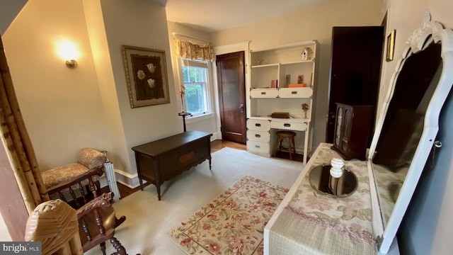 bedroom featuring a closet