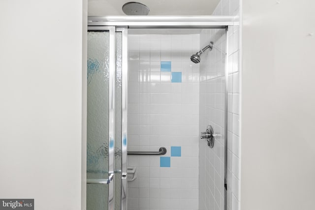 bathroom with walk in shower