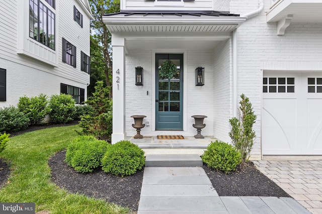 property entrance featuring a garage