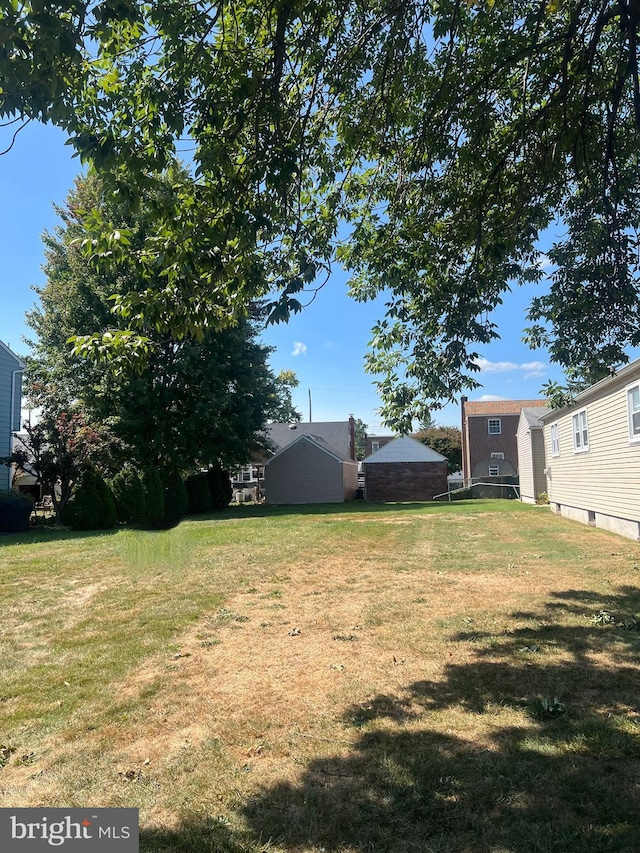 Listing photo 2 for 0 Springfield Ave, Folsom PA 19033