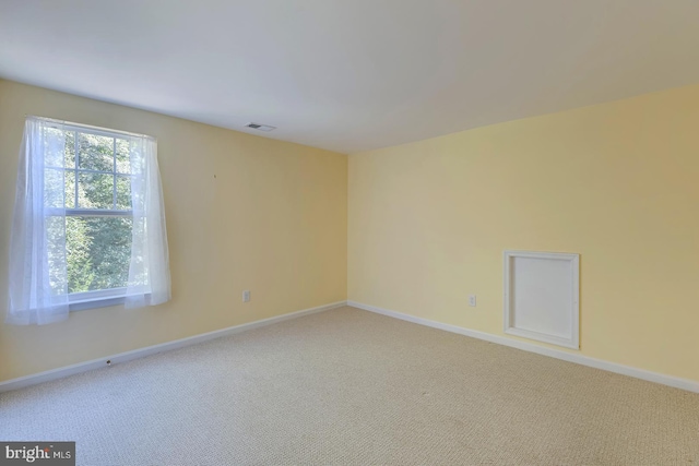 empty room with carpet