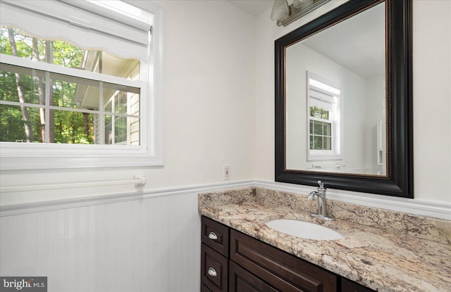 bathroom with vanity