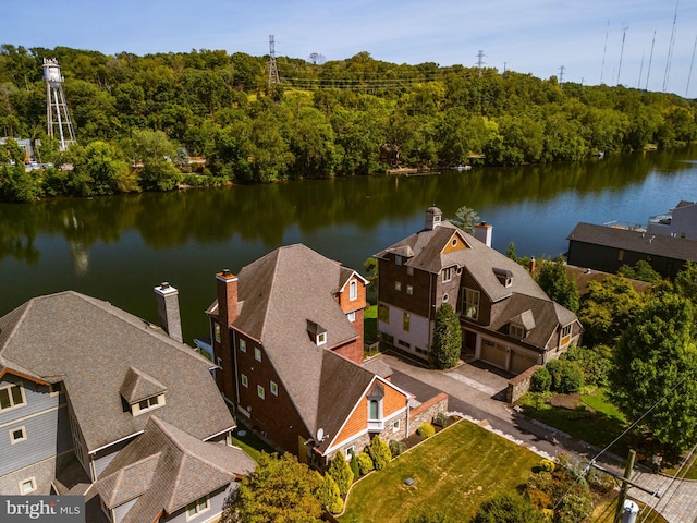 bird's eye view featuring a water view