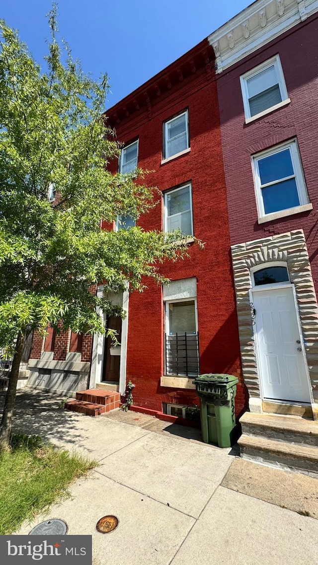 2527 Francis St, Baltimore, MD 21217 - view of front of home with entry steps and brick siding