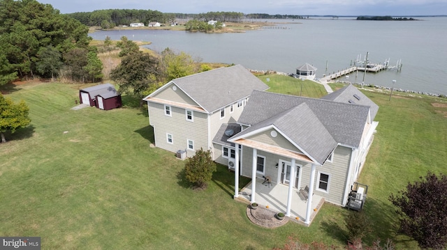 bird's eye view featuring a water view