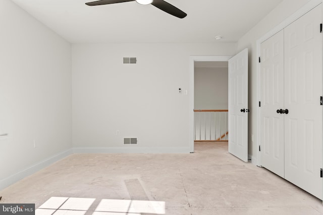 unfurnished bedroom with ceiling fan