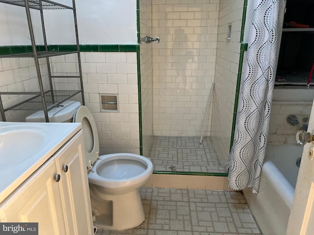 full bathroom featuring shower / bathtub combination with curtain, toilet, tile walls, and vanity